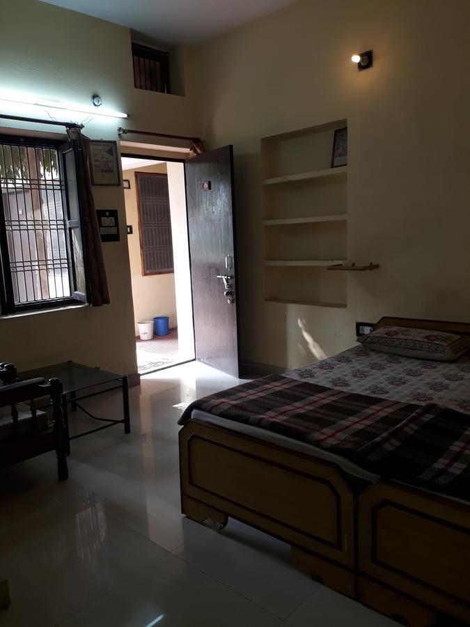 Singh Guest House Βαρανάσι Δωμάτιο φωτογραφία