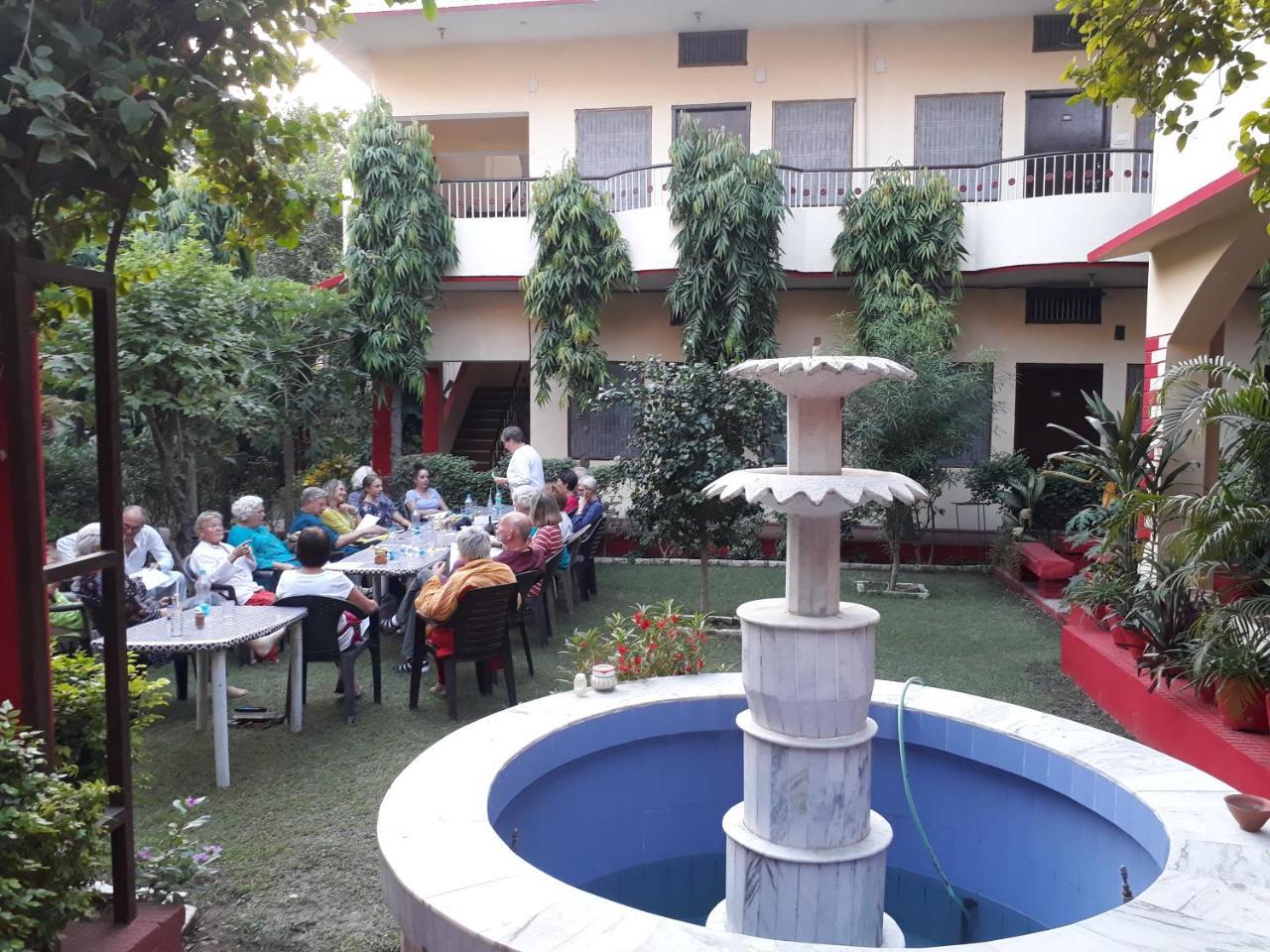 Singh Guest House Βαρανάσι Εξωτερικό φωτογραφία